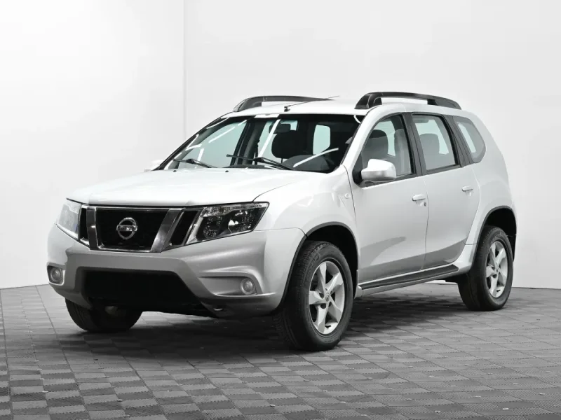 Nissan Terrano 2015