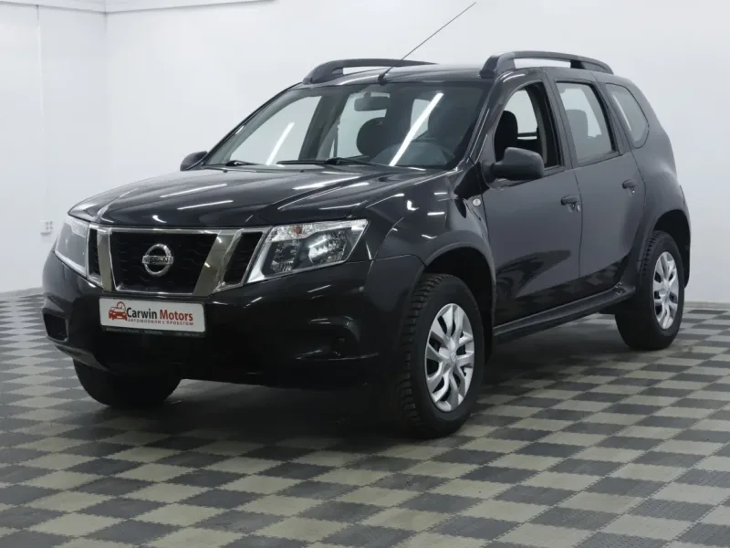 Nissan Terrano 2015