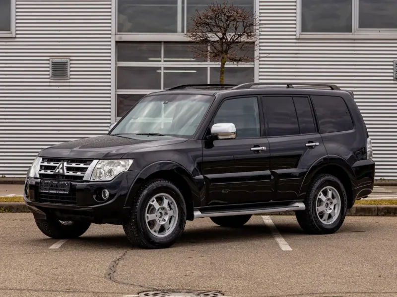 Mitsubishi Pajero 2014