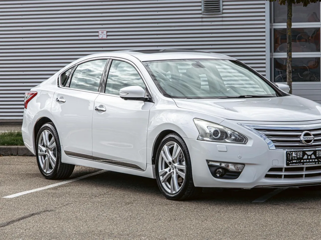 Nissan Teana