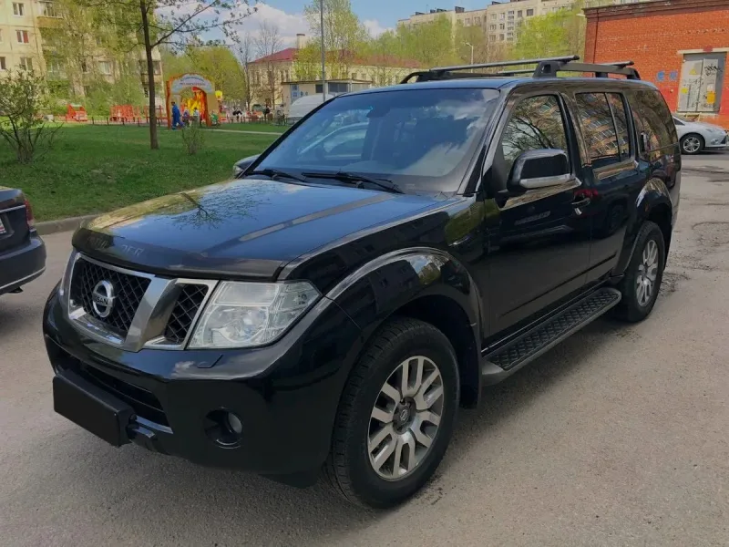 Nissan Pathfinder 2014