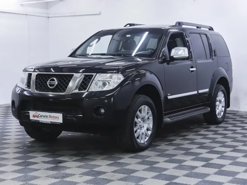 Nissan Pathfinder 2012