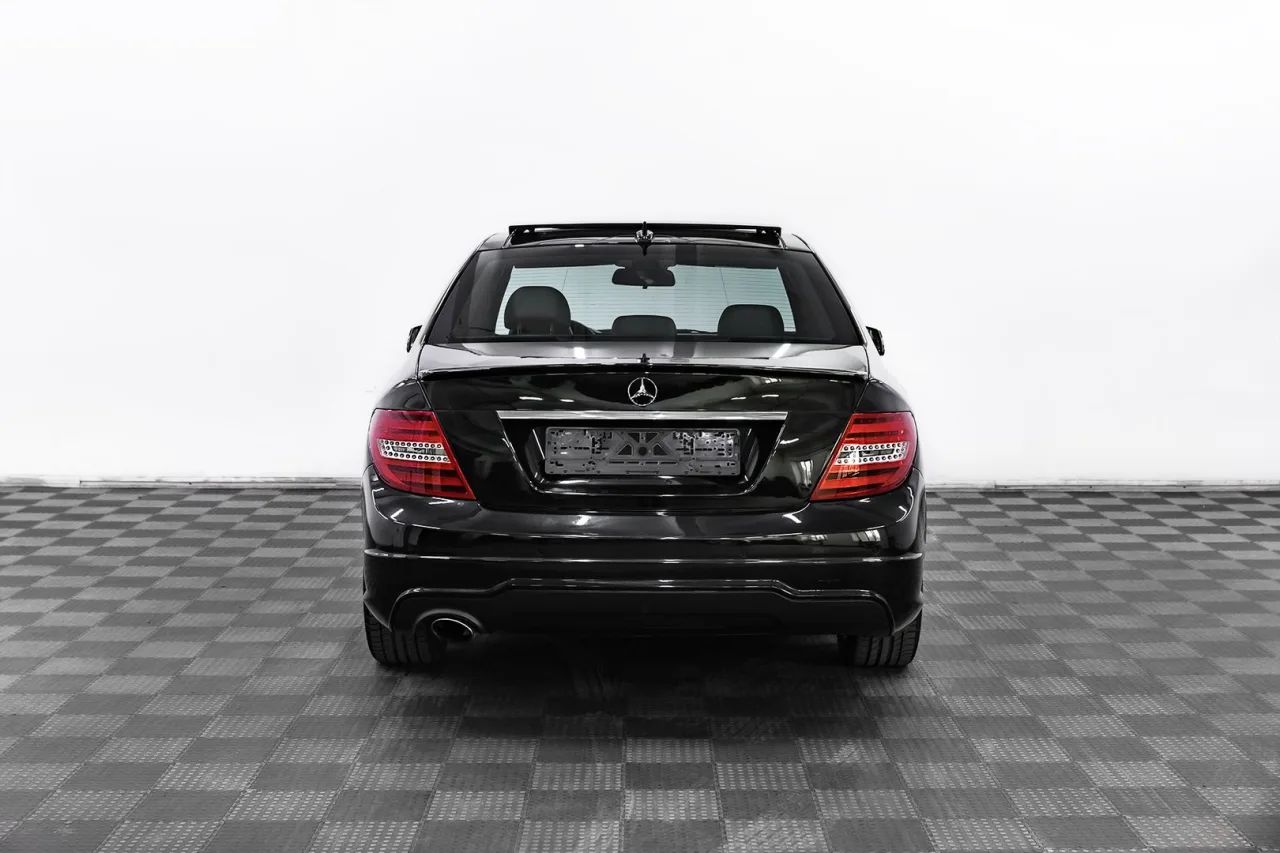 Mercedes-Benz C-Класс