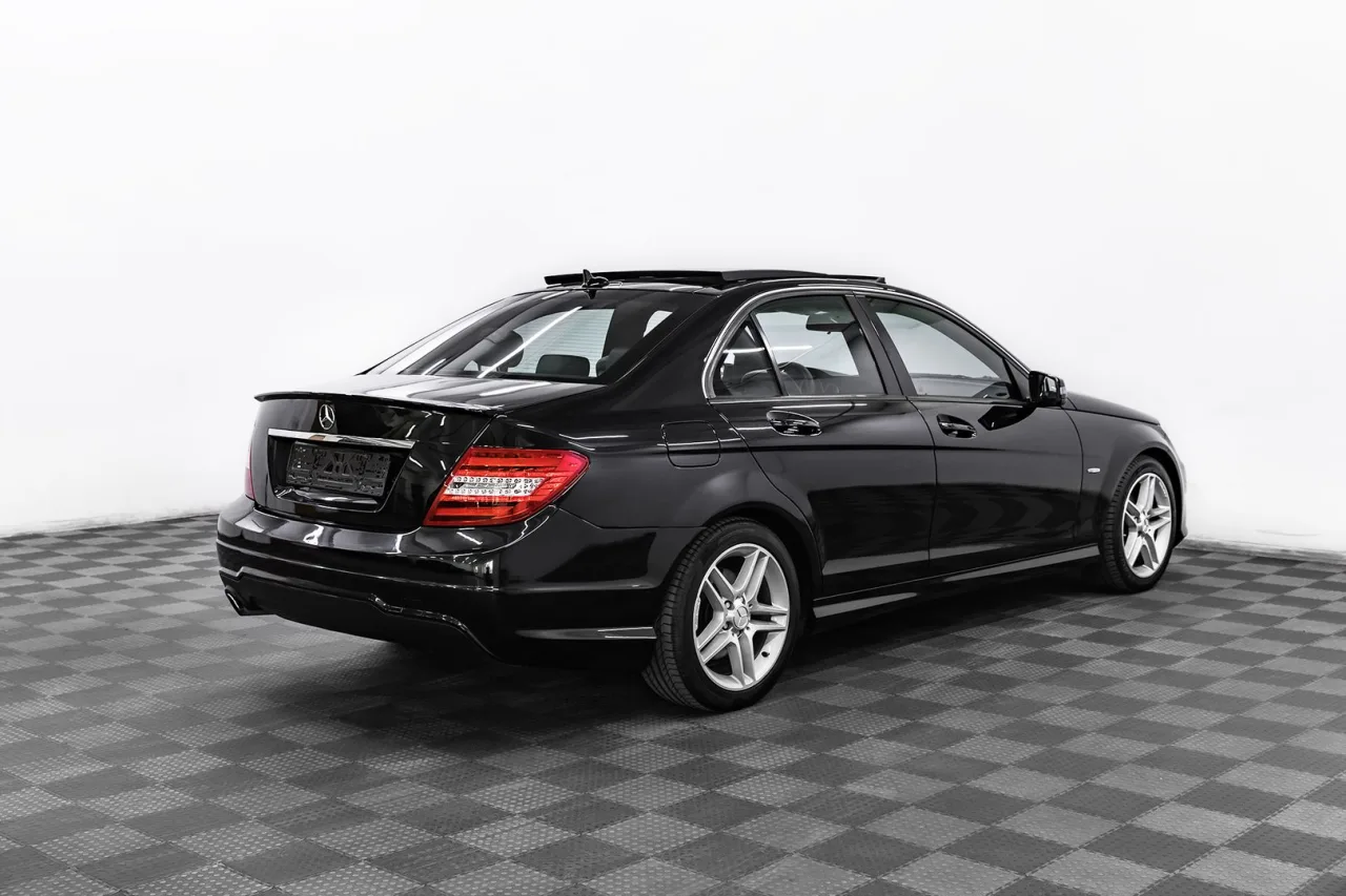 Mercedes-Benz C-Класс