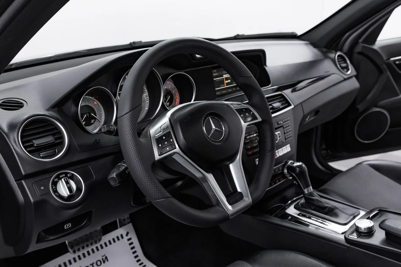 Mercedes-Benz C-Класс