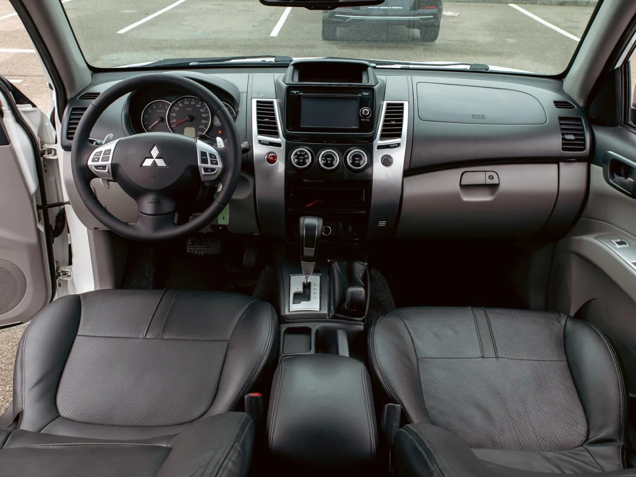 Mitsubishi Pajero Sport