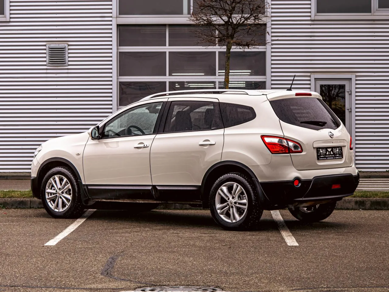 Nissan Qashqai+2