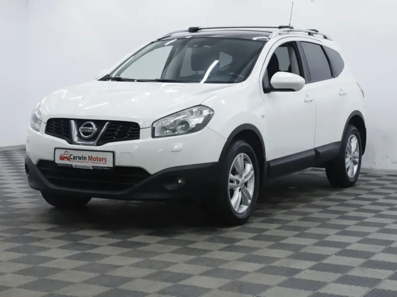 Nissan Qashqai+2 2013