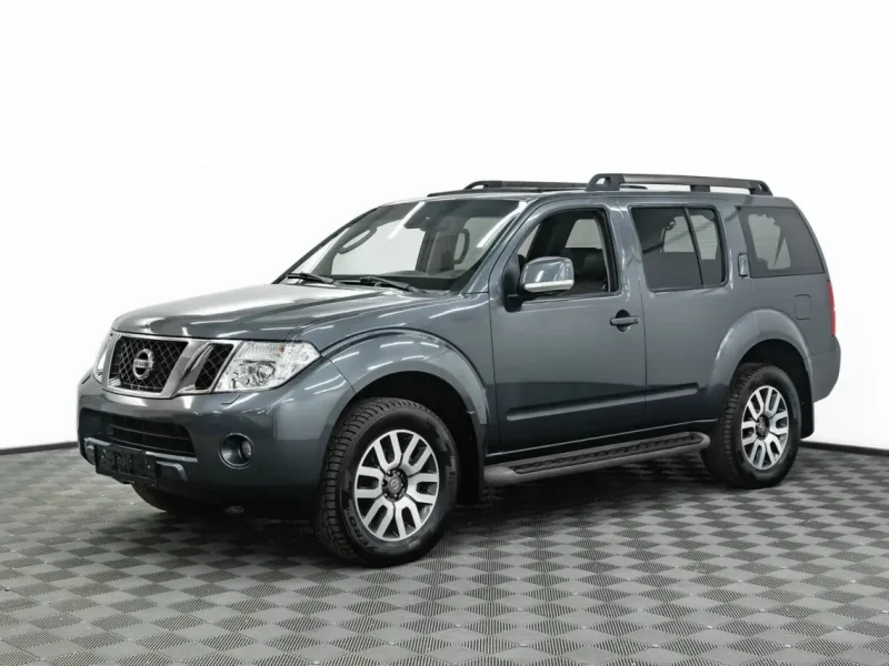 Nissan Pathfinder 2012