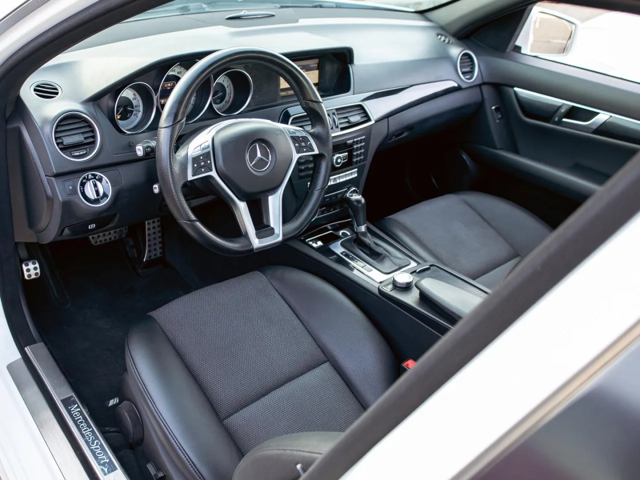Mercedes-Benz C-Класс