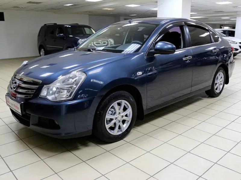 Nissan Almera 2015