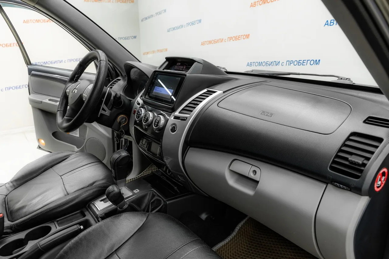 Mitsubishi Pajero Sport