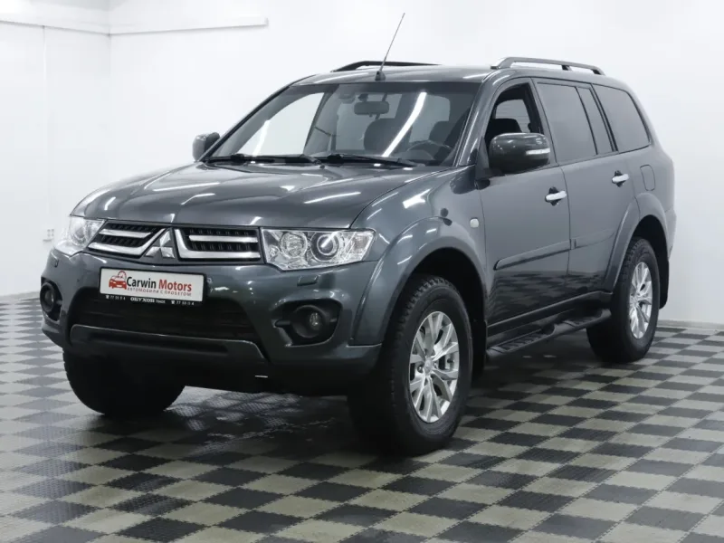 Mitsubishi Pajero Sport 2014