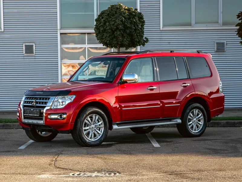 Mitsubishi Pajero 2018