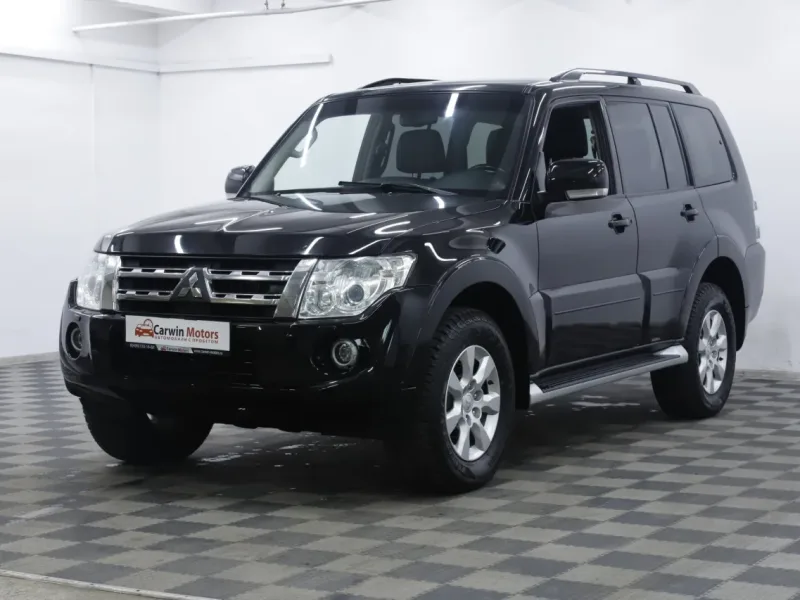 Mitsubishi Pajero 2014