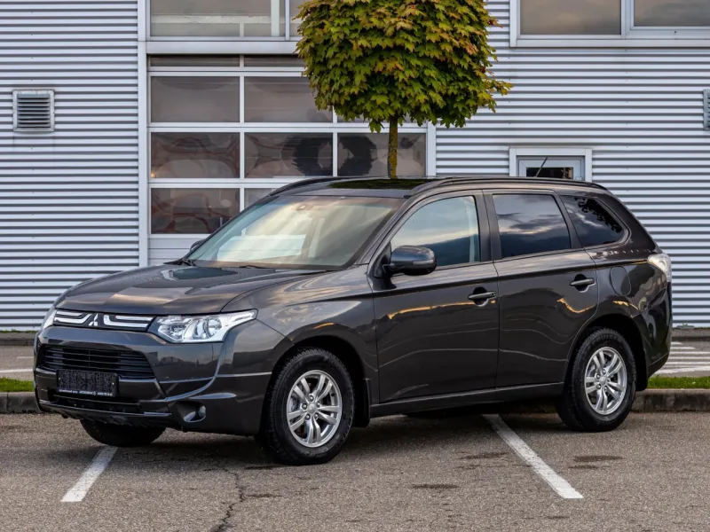 Mitsubishi Outlander 2013