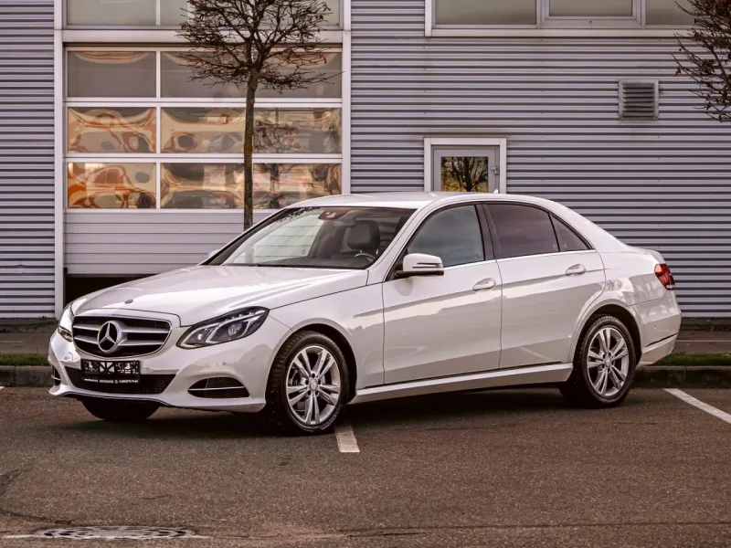 Mercedes-Benz E-Класс 2015