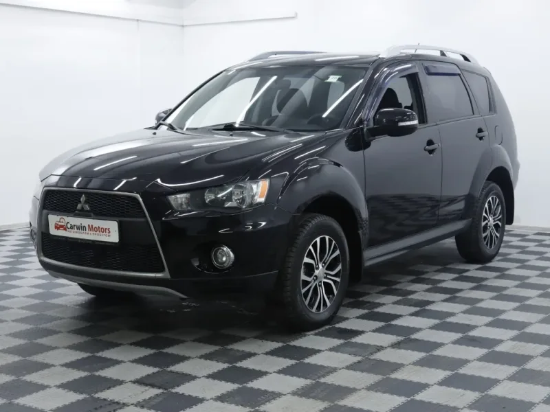 Mitsubishi Outlander 2013