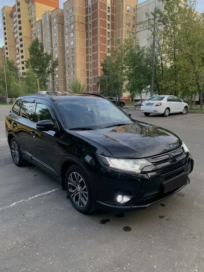 Mitsubishi Outlander