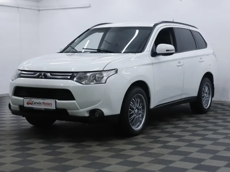 Mitsubishi Outlander 2014