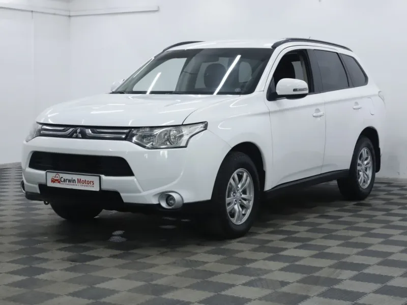 Mitsubishi Outlander 2014
