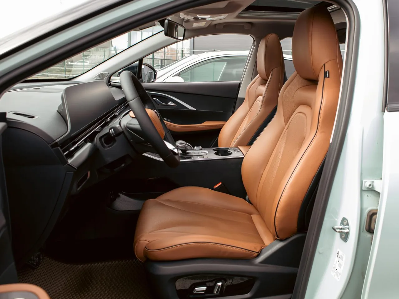 Omoda C5