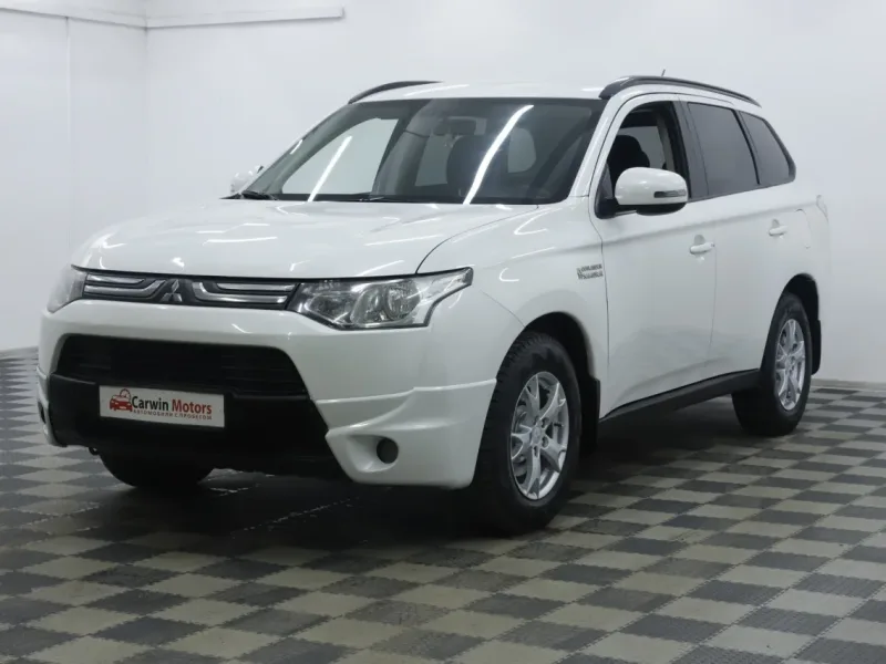 Mitsubishi Outlander 2013