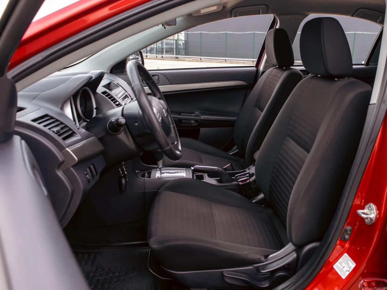 Mitsubishi Lancer