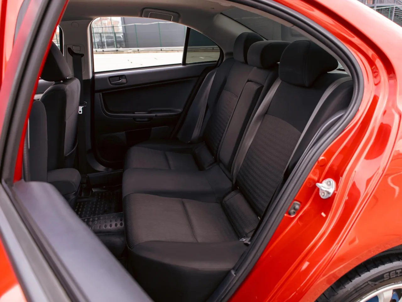 Mitsubishi Lancer