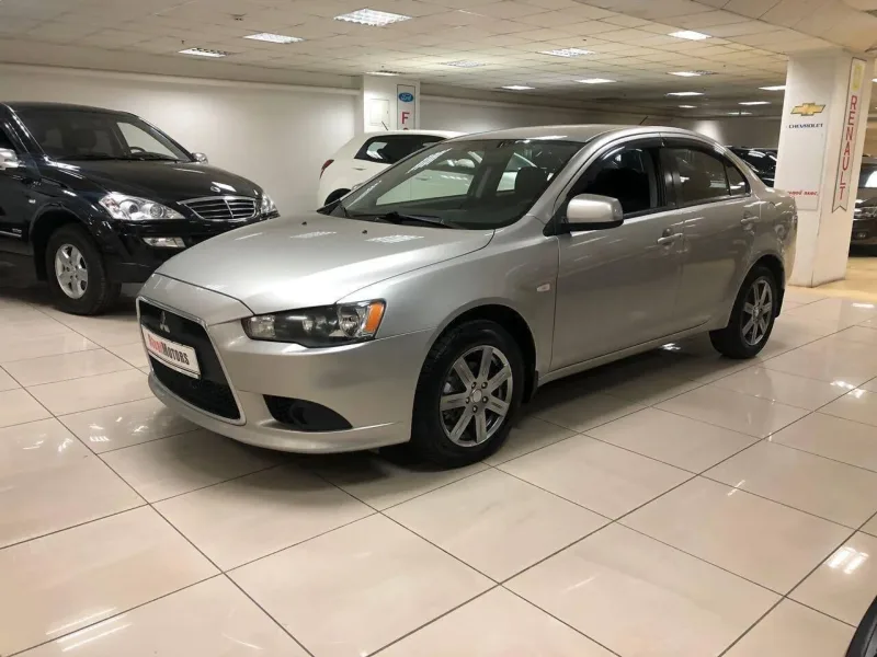Mitsubishi Lancer 2013