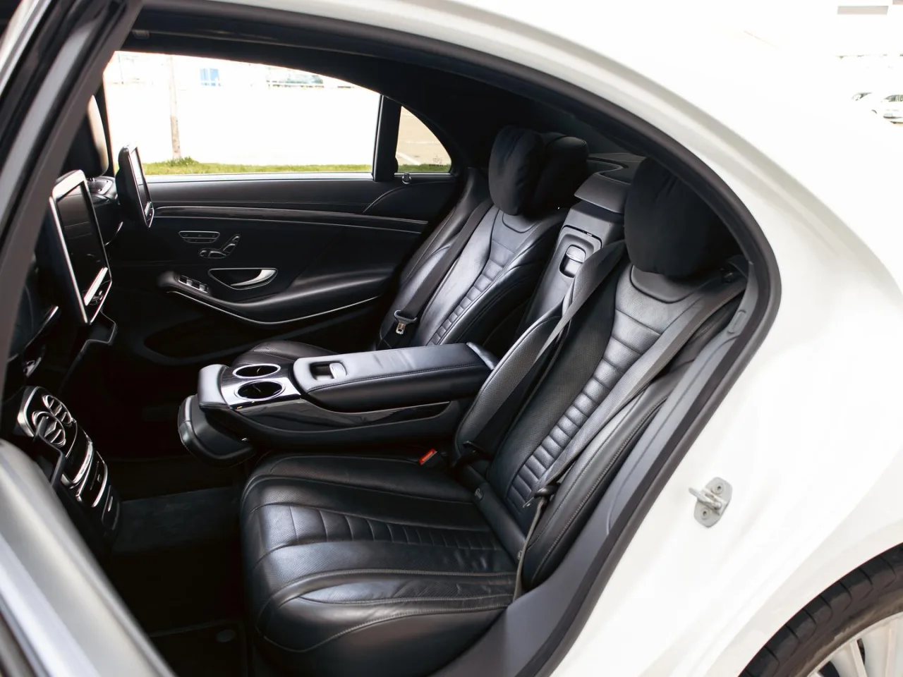 Mercedes-Benz S-Класс