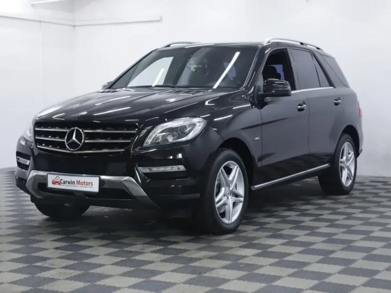 Mercedes-Benz M-Класс 2012