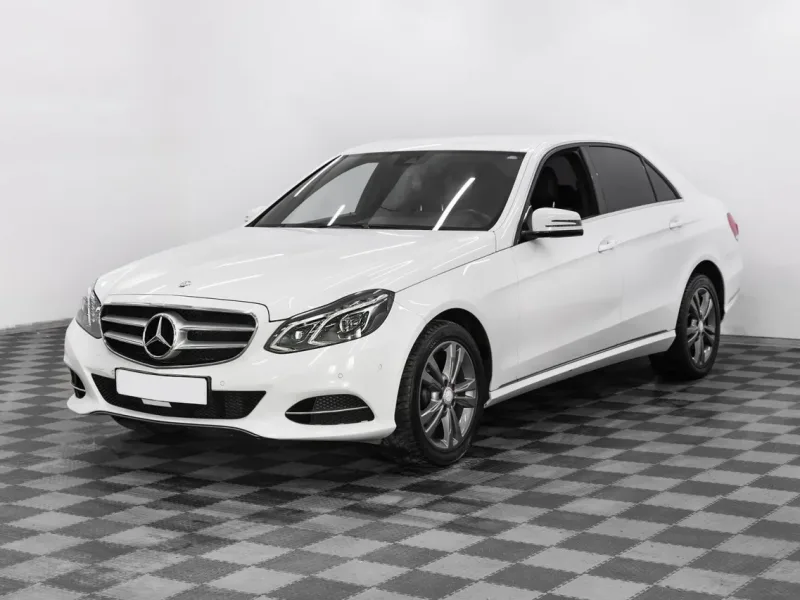 Mercedes-Benz E-Класс 2013