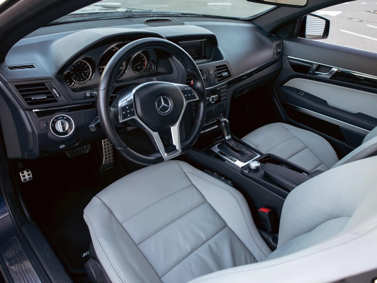 Mercedes-Benz E-Класс