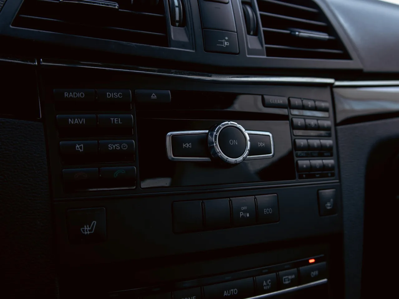 Mercedes-Benz E-Класс