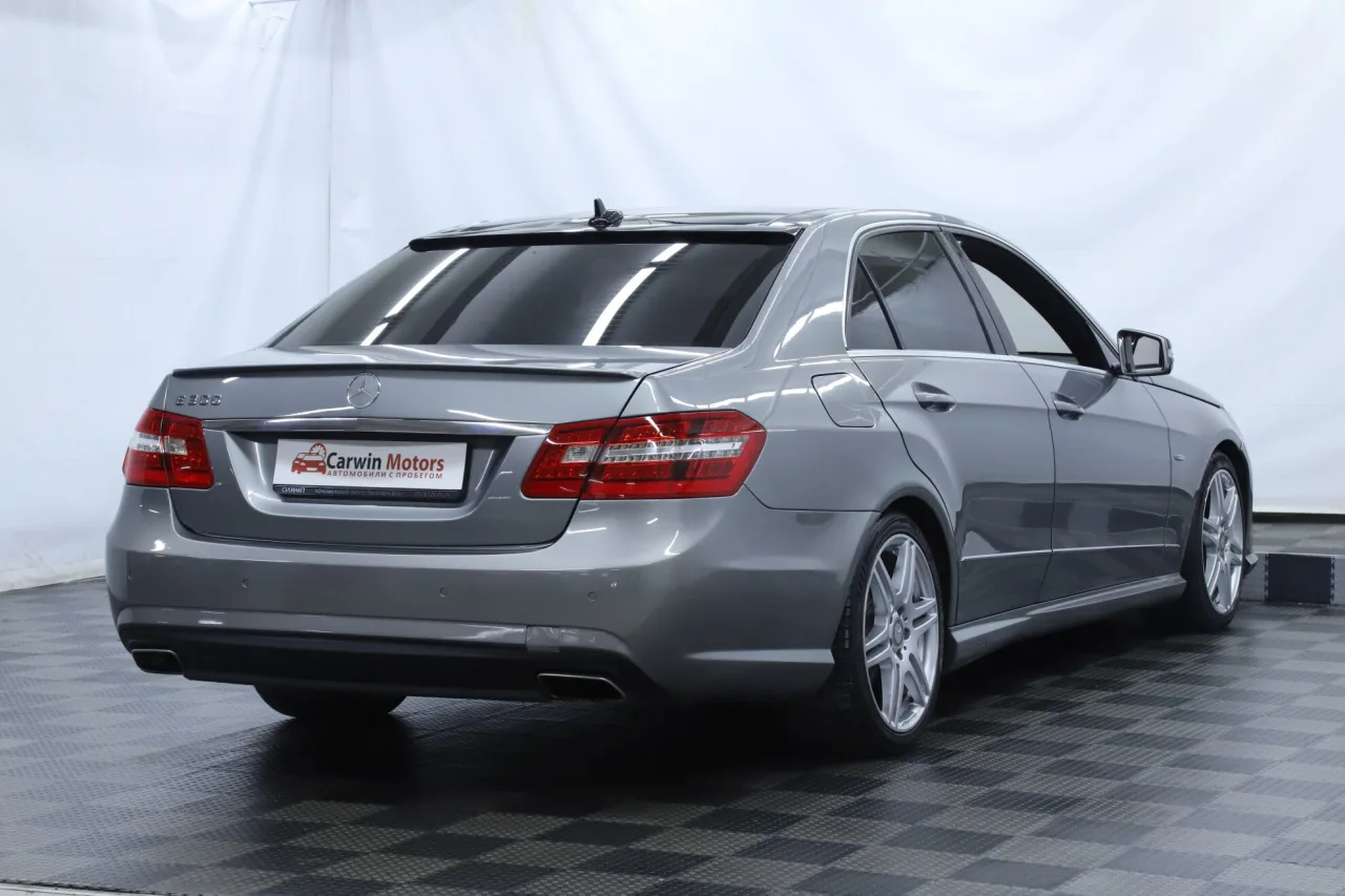 Mercedes-Benz E-Класс