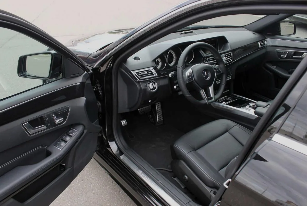 Mercedes-Benz E-Класс