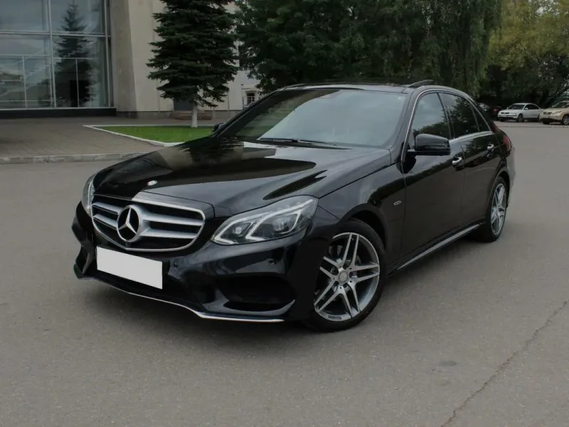 Mercedes-Benz E-Класс 2015