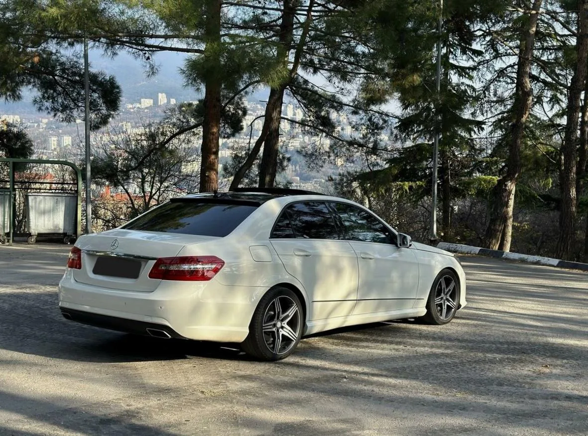 Mercedes-Benz E-Класс