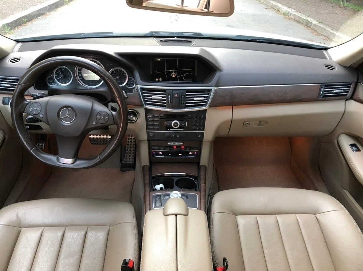 Mercedes-Benz E-Класс