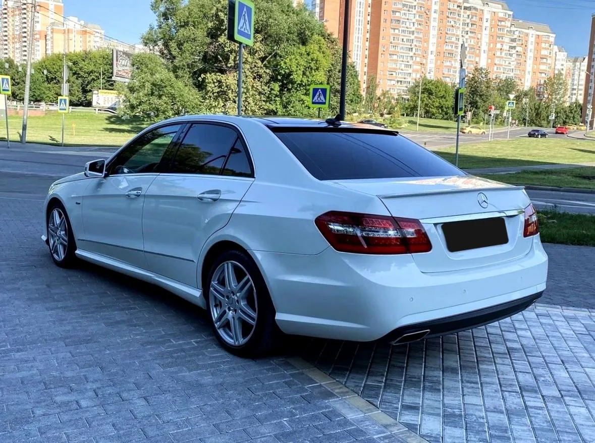 Mercedes-Benz E-Класс