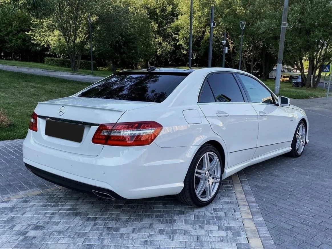 Mercedes-Benz E-Класс