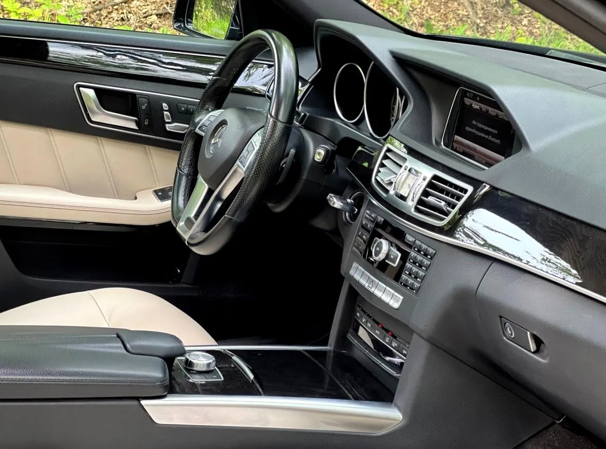 Mercedes-Benz E-Класс
