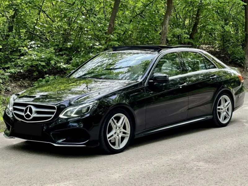 Mercedes-Benz E-Класс 2015