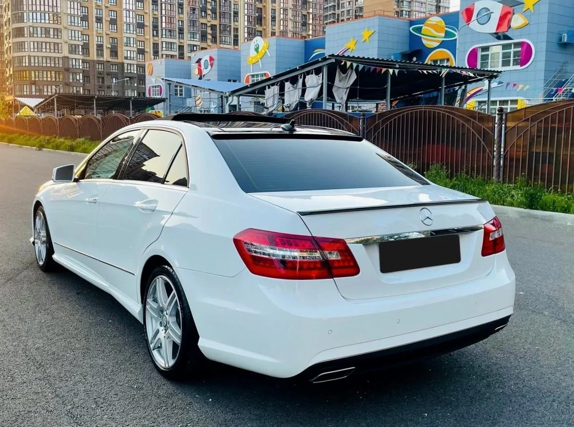 Mercedes-Benz E-Класс