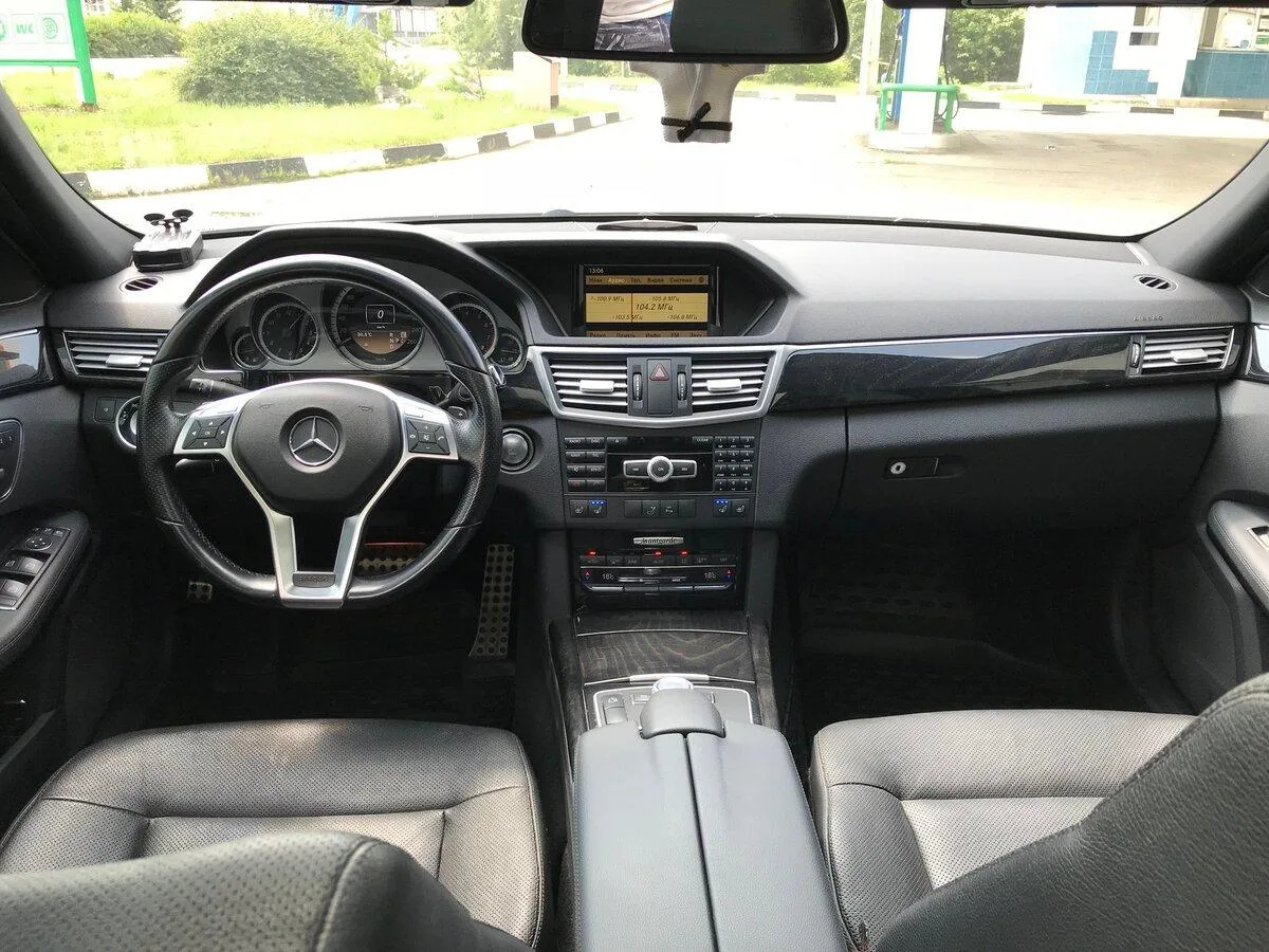 Mercedes-Benz E-Класс