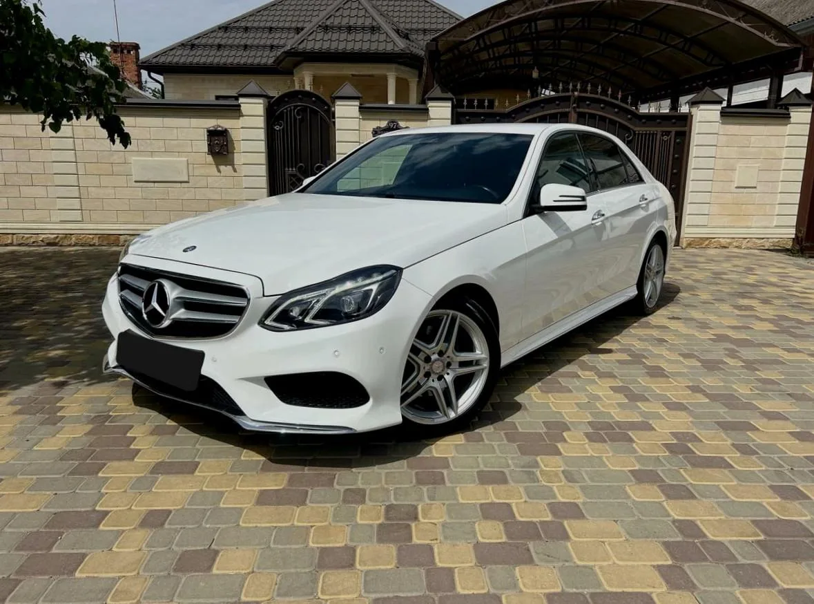 Mercedes-Benz E-Класс