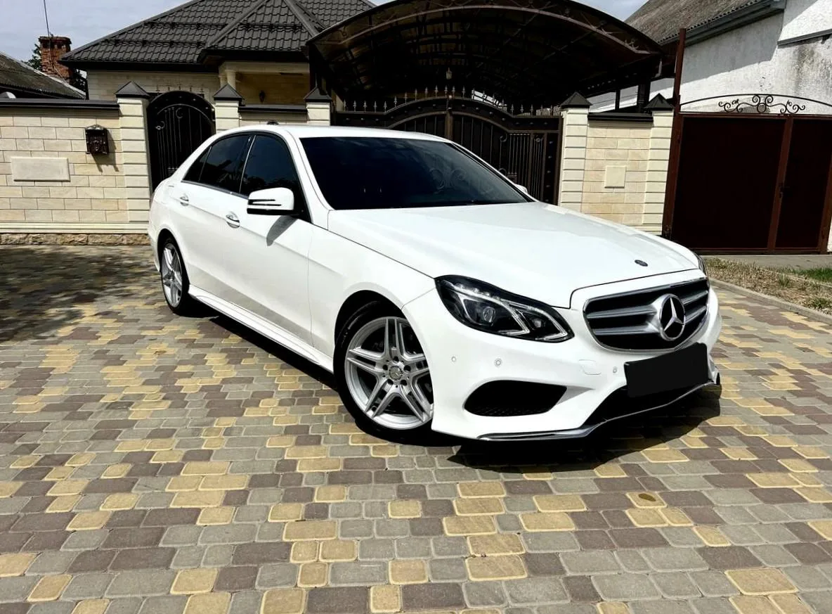 Mercedes-Benz E-Класс