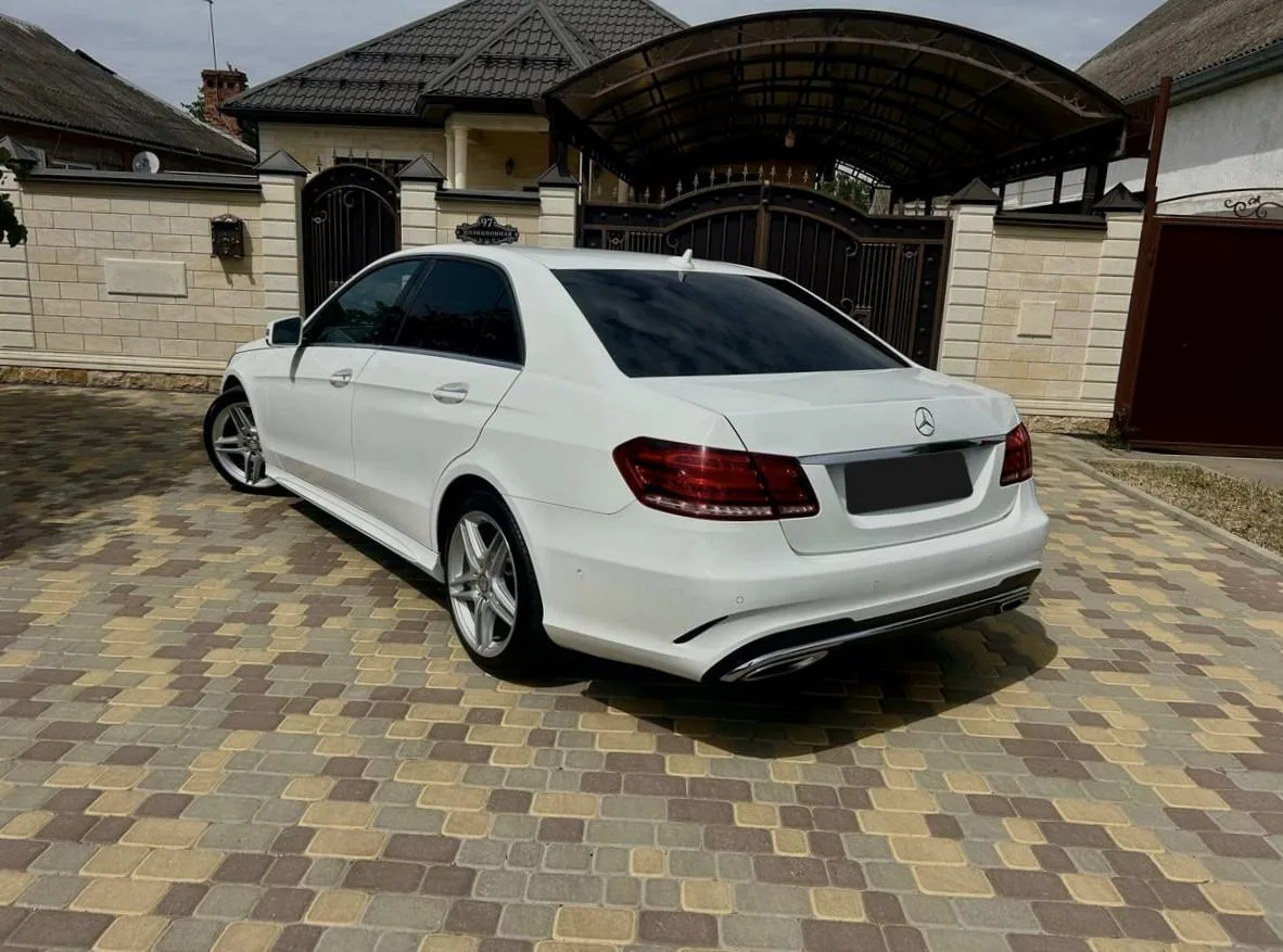Mercedes-Benz E-Класс