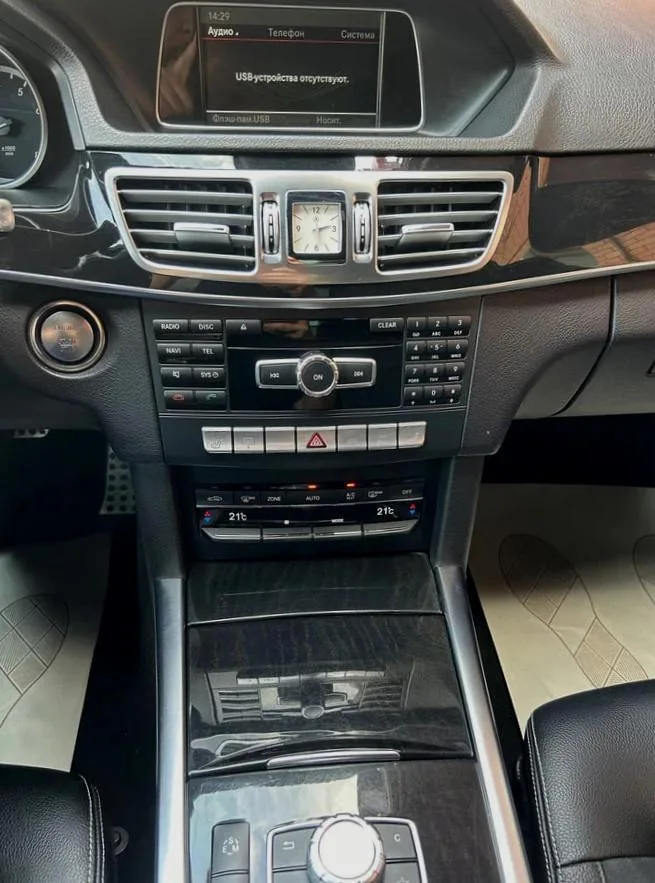 Mercedes-Benz E-Класс